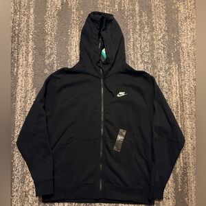 Nike Men's Black Full-Zip Jacket